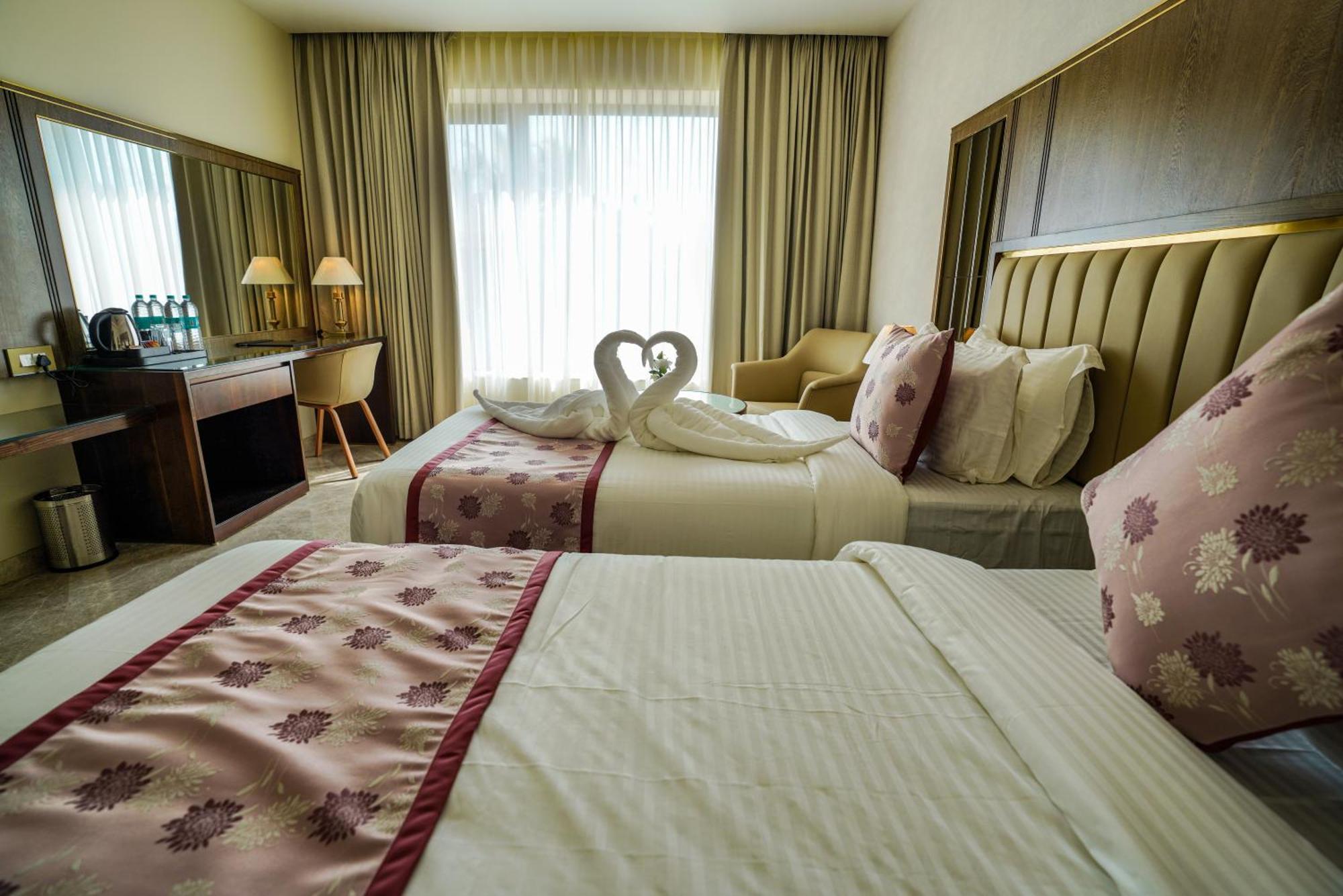 Uva Manish Hotel Kundapur Luaran gambar