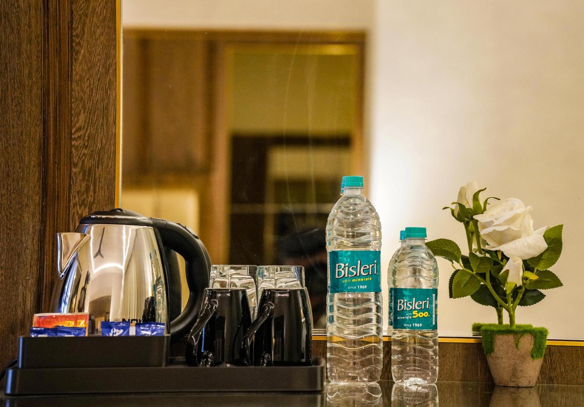 Uva Manish Hotel Kundapur Luaran gambar