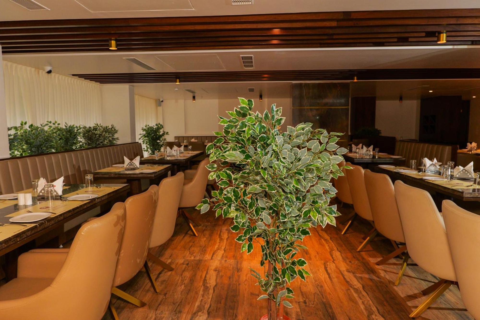 Uva Manish Hotel Kundapur Luaran gambar