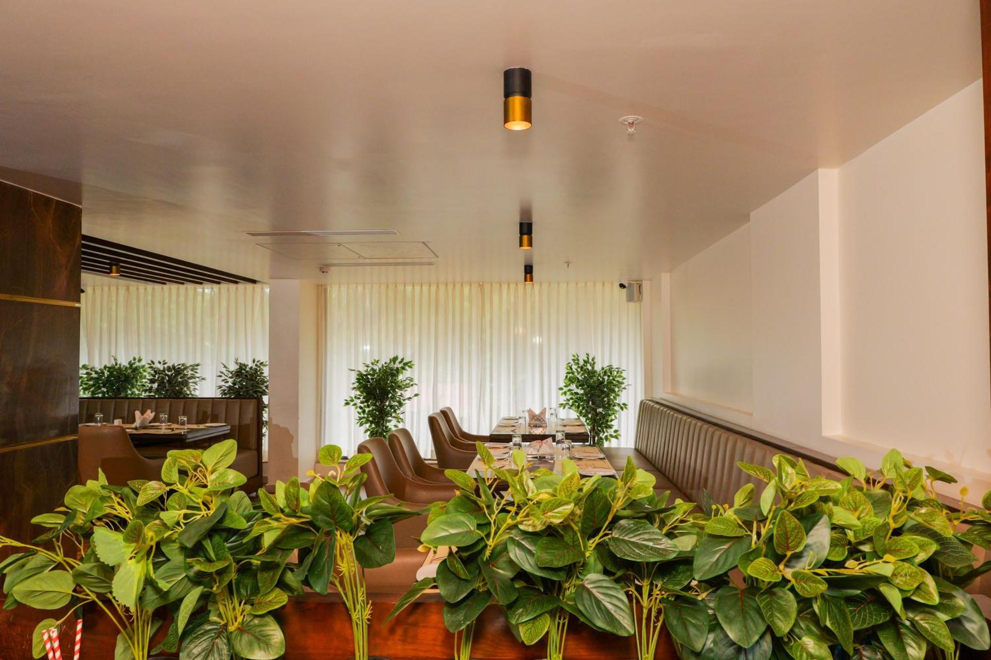 Uva Manish Hotel Kundapur Luaran gambar